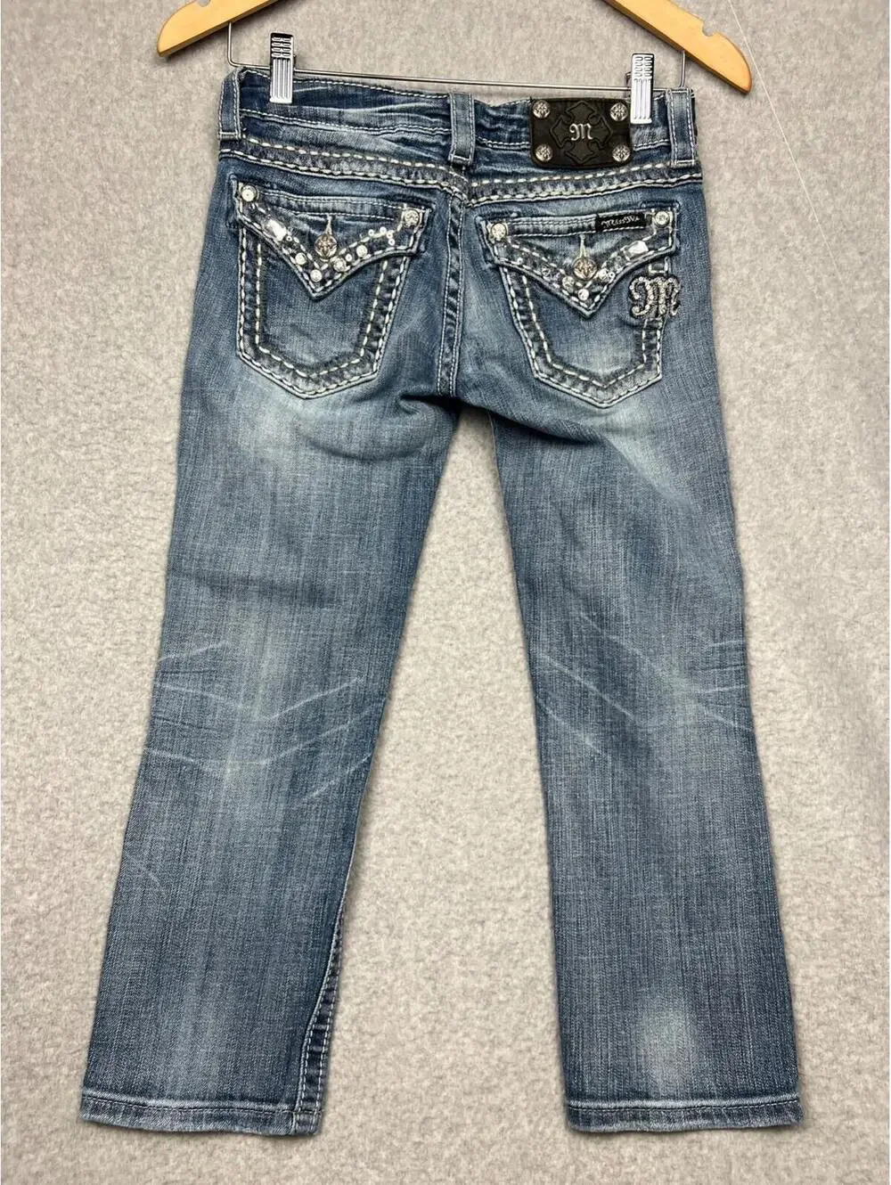 Miss Me Signature Capri Denim Jeans Womens 26 Jeweled Flap Pockets Rock Grunge